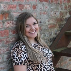 Meet your Posher, Kendra